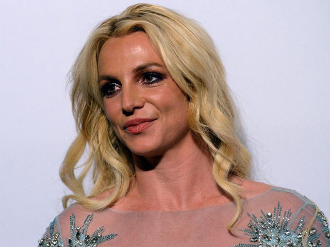 Britney Spears: 'Tuoi 20 cua toi that su kinh khung'