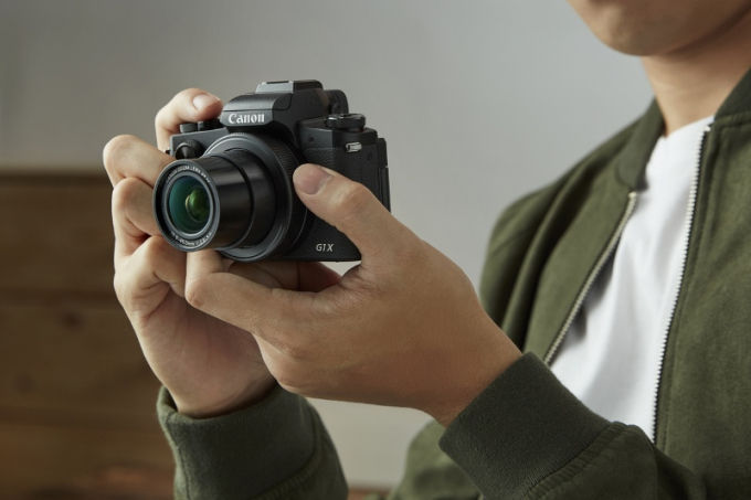 Canon G1X Mark III có giá bán 27 triệu đồng.