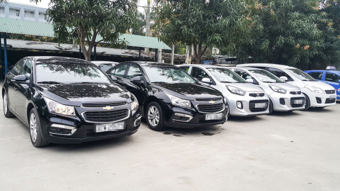 Những chiếc sedan 4 chổ như Chevrolet Cruze và Kia Morning thường được khách chọn lựa. Còn dòng 7 chỗ khách hàng lại thường chọn Toyota Innova, Toyota Fortuner hoặc Kia Rondo.