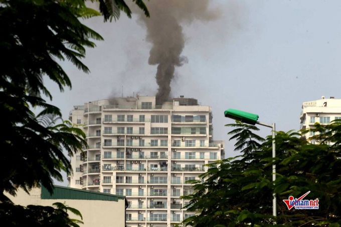 Hà Nội: Cháy tầng 25 tòa chung cư trên phố Hoàng Hoa Thám