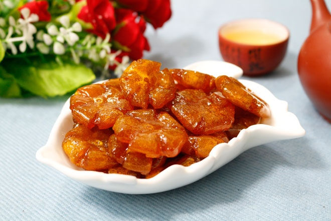 Bảo quản mứt quất trong lọ thủy tinh sạch, đậy kín nắp để nơi thoáng mát.  