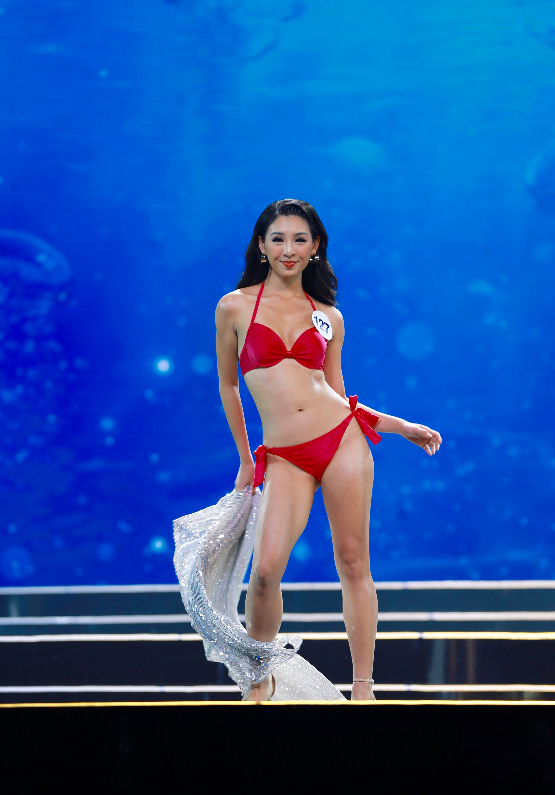 Hoa hậu Hoàn vũ Việt Nam 2017 gợi cảm với bikni