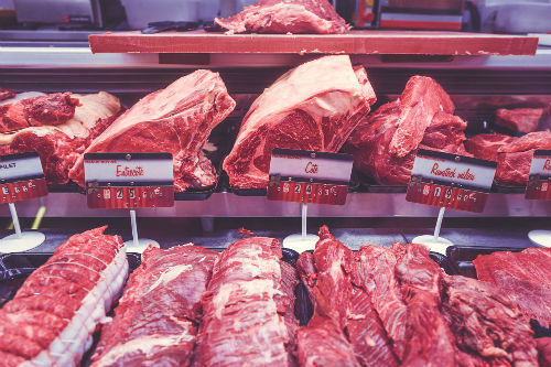 Nga sẽ rút khỏi WTO nếu bị phạt vì hạn chế nhập khẩu thịt heo từ EU.