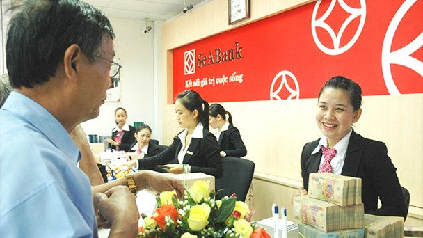 SeABank và TPBank là hai ngân hàng tiếp theo nằm trong làn sóng thoái vốn của các doanh nghiệp đầu tư ngoài ngành.