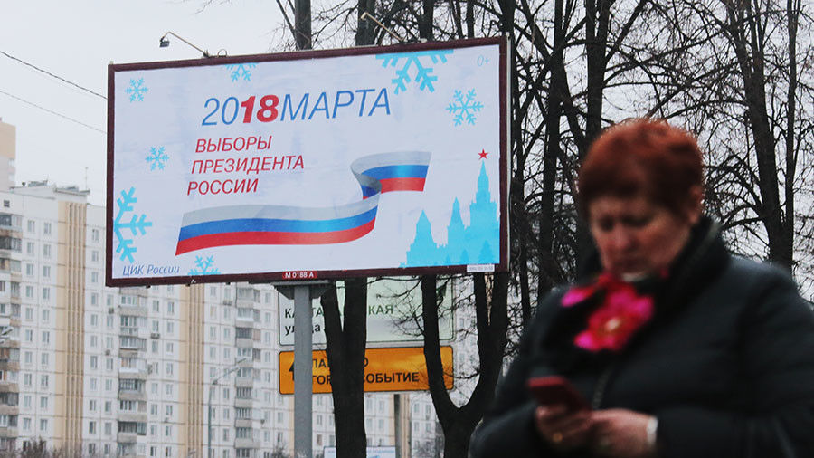 Ủy ban bầu cử yêu cầu công dân Nga ở Ukraine trở về nước để tham gia bầu cử tổng thống.
