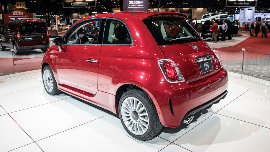 Fiat 500 phiên bản mới có động cơ tăng áp, không còn yếu đuối