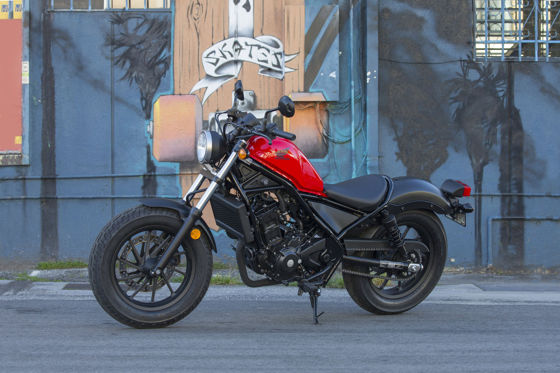 Honda Rebel 300 chốt giá 125 triệu đồng, rẻ hơn 