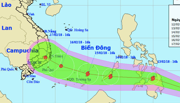 Dự kiến bão Sanba sẽ đi vào Biển Đông vào đúng 30 Tết. Ảnh: NCHMF