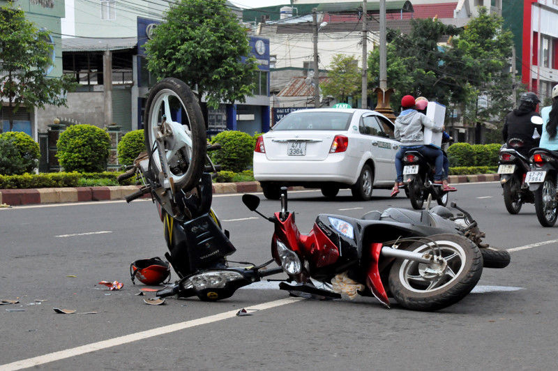 Tai nạn giao thông ngày mùng 2 Tết tiếp tục tăng.