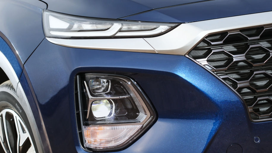 Hyundai SantaFe 2019 lột xác hoàn toàn, nhiều khả năng lắp ráp tại Việt Nam