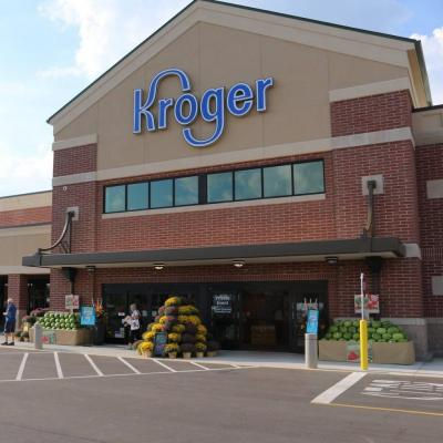 Chuỗi cửa hàng Kroger tự đưa ra quy định bán súng cho người dân.