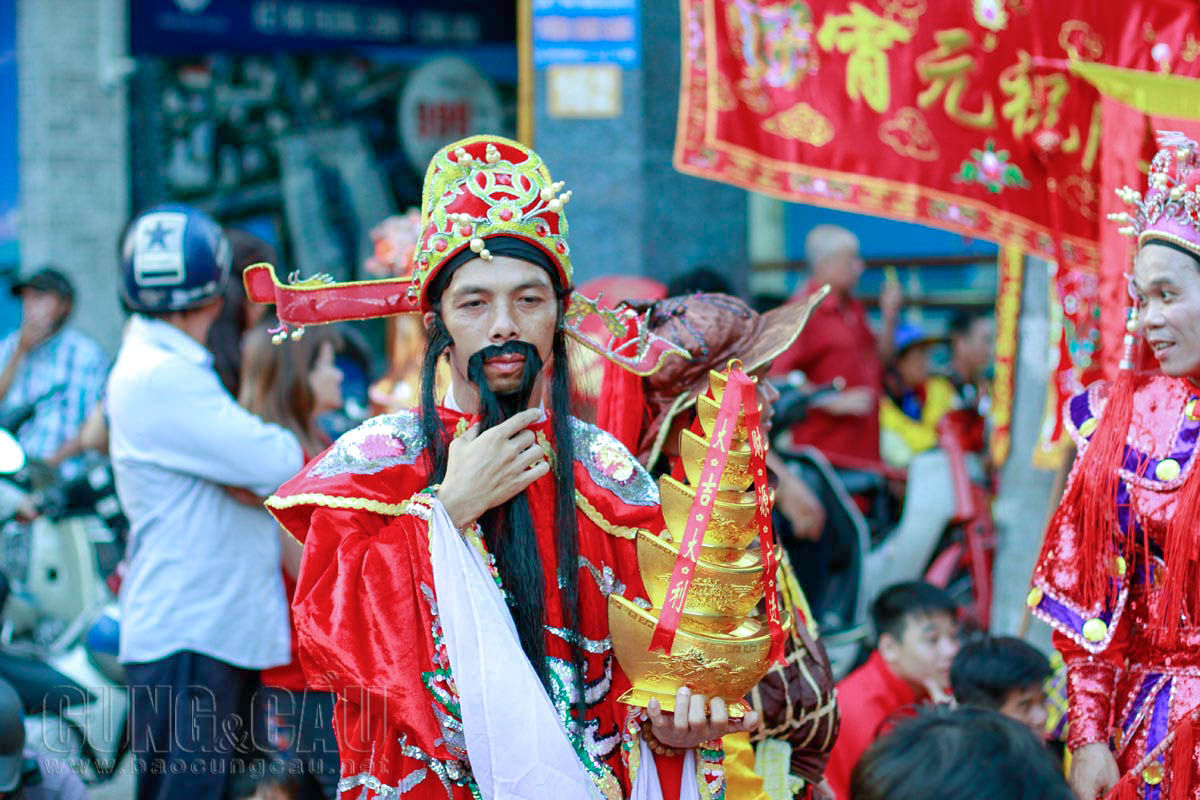 Một 