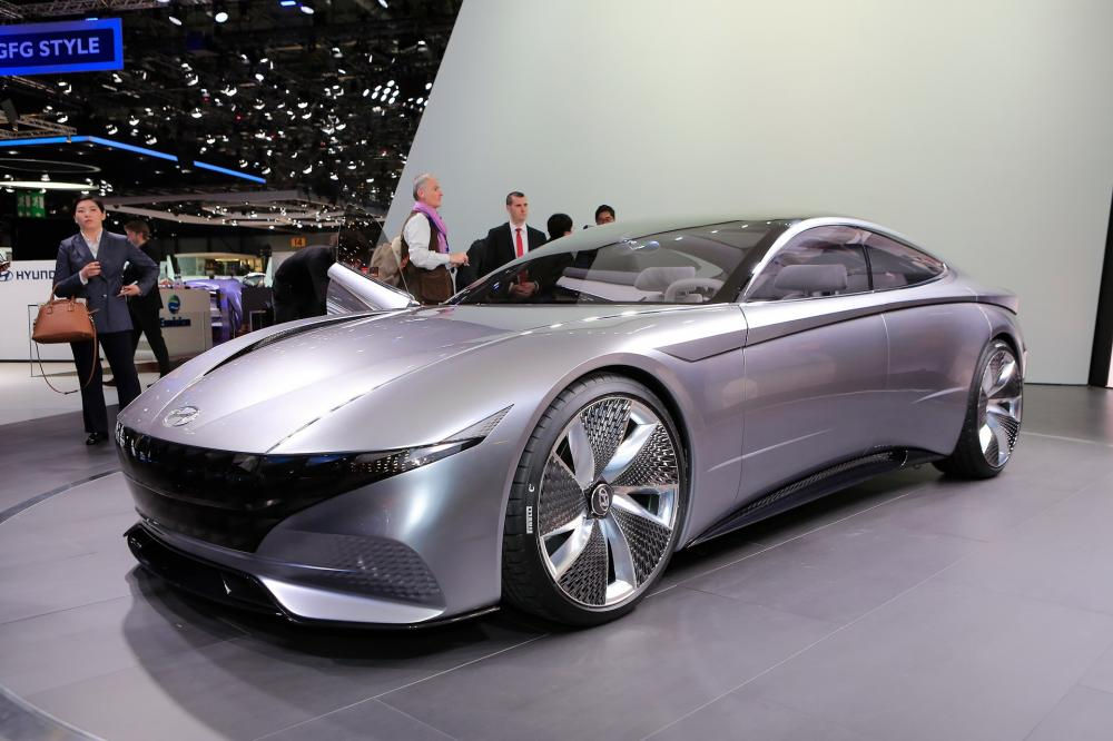 Hyundai bất ngờ mang concept siêu xe tới triển lãm Geneva