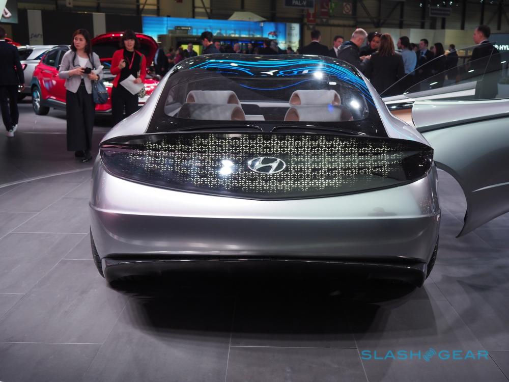 Hyundai bất ngờ mang concept siêu xe tới triển lãm Geneva