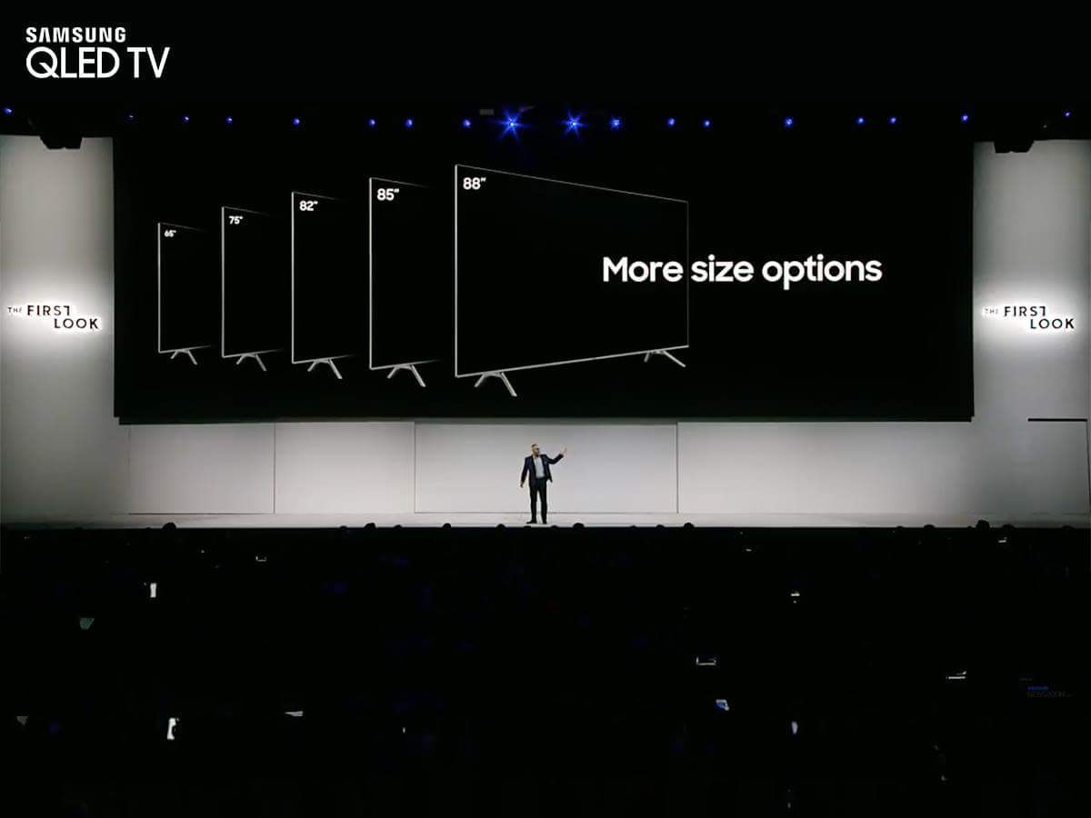 Năm 2018, Samsung vẫn tập trung đầu tư và mở rộng dải sản phẩm TV màn hình siêu lớn bằng việc giới thiệu các dòng TV kích thước từ 75 inch trở lên.