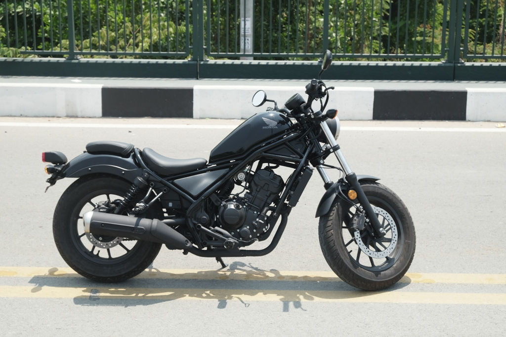 Lái thử Honda Rebel 300: Kẻ nổi loạn đã không còn nổi loạn