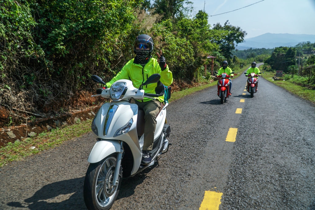 Đánh giá Piaggio Medley sau cung đường hơn 600km từ rừng xuống biển