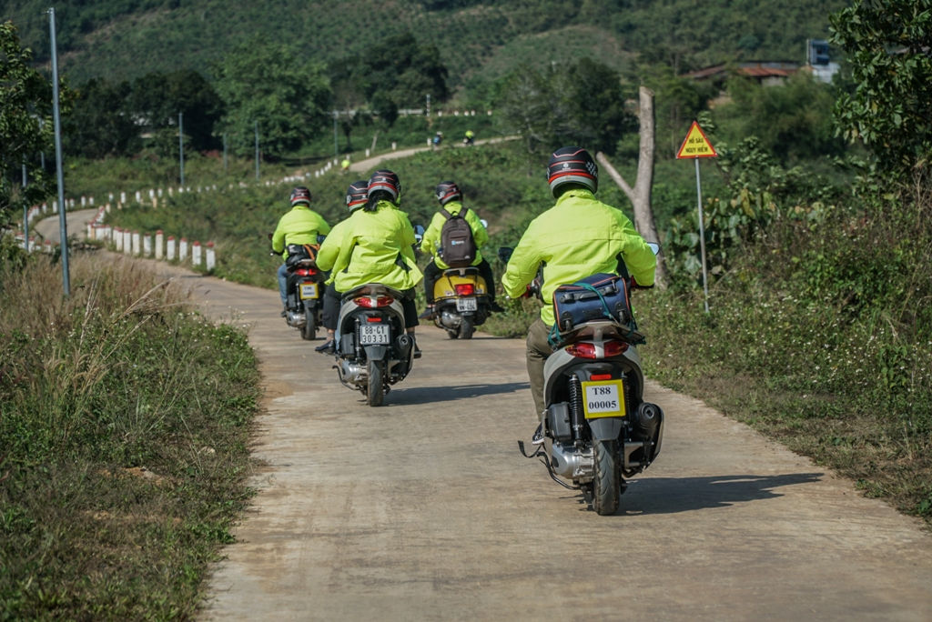 Đánh giá Piaggio Medley sau cung đường hơn 600km từ rừng xuống biển