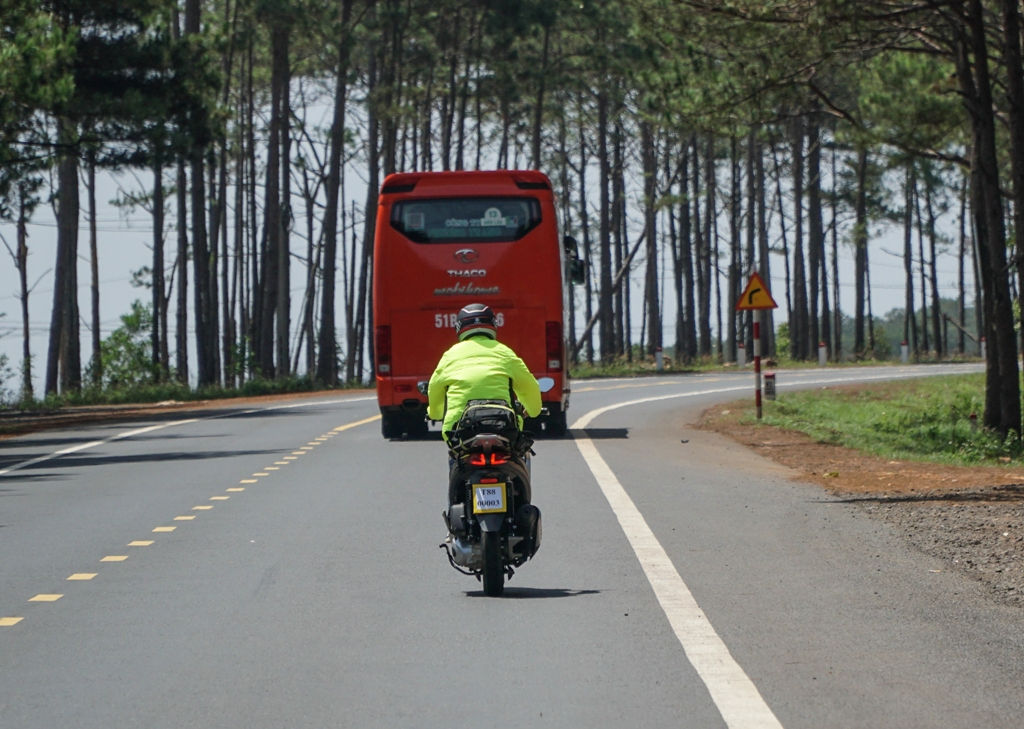 Đánh giá Piaggio Medley sau cung đường hơn 600km từ rừng xuống biển