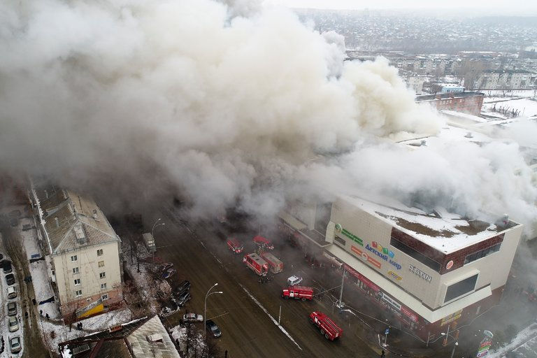 Vụ hoả hoạn xảy ra chỉ 1 tuần sau vụ cháy toà nhà thương mại ở Kemerovo.