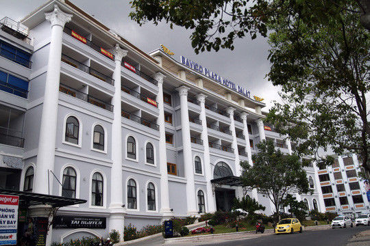 Công ty TNHH Quản lý nợ và Khai thác tài sản Ngân hàng TMCP Quân Đội đã tiếp quản Khách sạn Bavico Đà Lạt.  