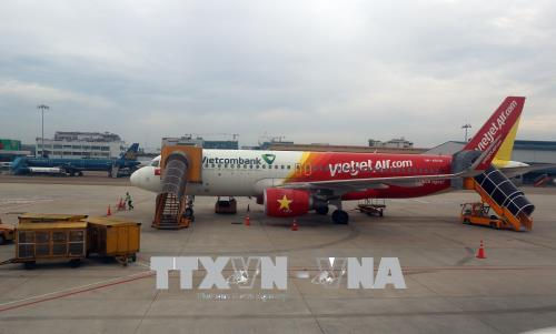 Máy bay của VietjetAir tại sân bay quốc tế Tân Sơn Nhất. Ảnh: Huy Hùng
