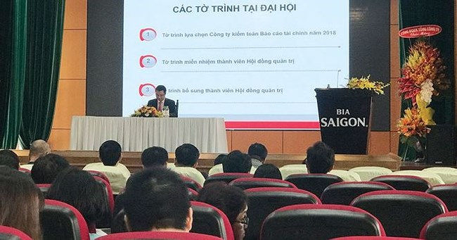   Đại hội cổ đông bất thường Sabeco hôm 23/4/2018 (Nguồn: Báo Đầu tư)  