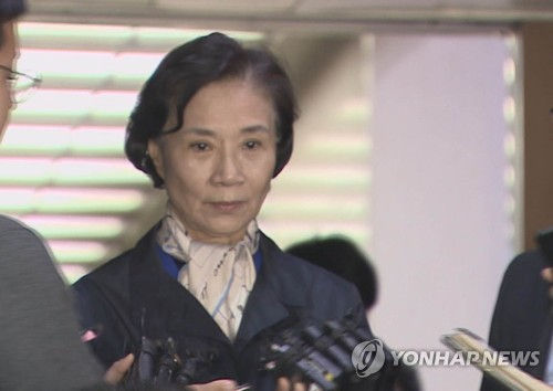 Bà Lee Myung-hee đứng trước nguy cơ bị bắt giữ.