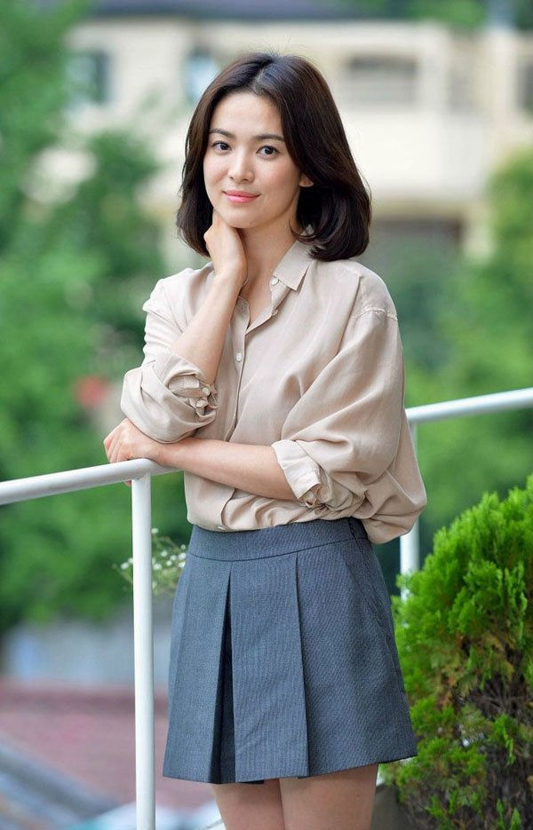 Mặc váy ngắn đẹp như cô nàng nấm lùn Song Hye Kyo