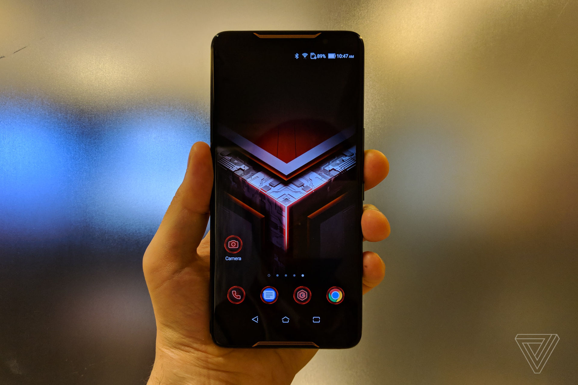 Asus ROG Phone, smartphone thứ thiệt cho game thủ?
