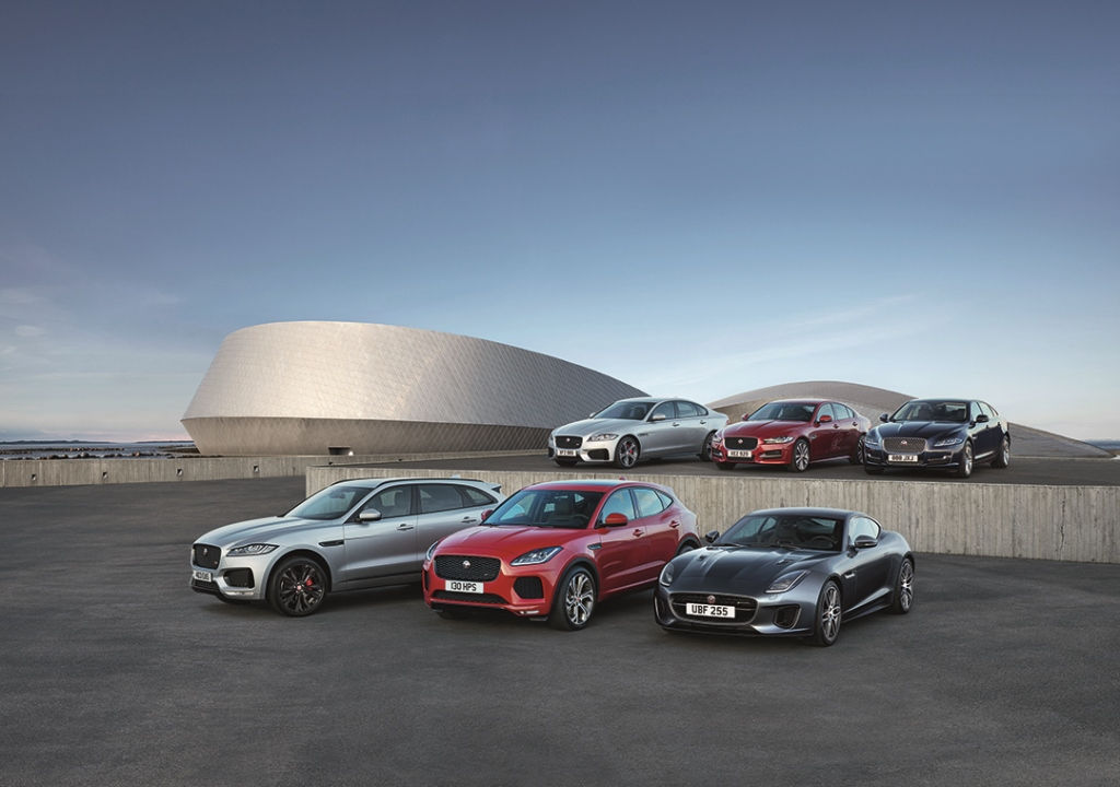 Jaguar và Land Rover ưu đãi thời gian bảo hành và miễn phí bảo hiểm