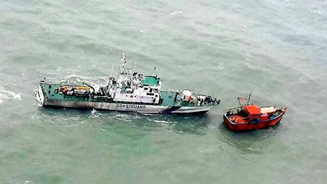 Một tàu cá Triều Tiên được Hải quân Hàn Quốc cứu vào năm 2017.