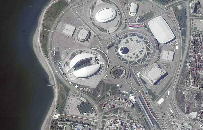 Sân Olympic Fisht, Sochi, sức chứa 48.800 chỗ ngồi, sẽ diễn ra 6 trận đấu.