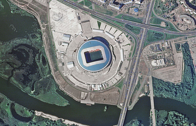 Sân Kazan Arena, Kazan, sân nhà của CLB Rubin Kazan, sức chứa 45.000 chỗ ngồi, sẽ diễn ra 6 trận đấu, trong đó có 1 trận vòng 1/8 và 1 trận tứ kết.