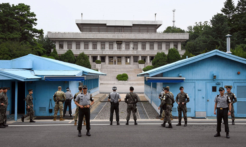 Hai miền Triều Tiên nối lại đàm phán quân sự sau hơn 10 năm gián đoạn.