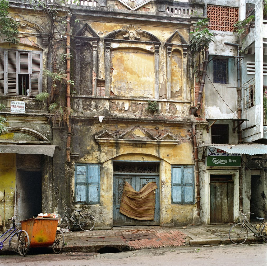 54 Hàng Ga, Hà Nội năm 1994.