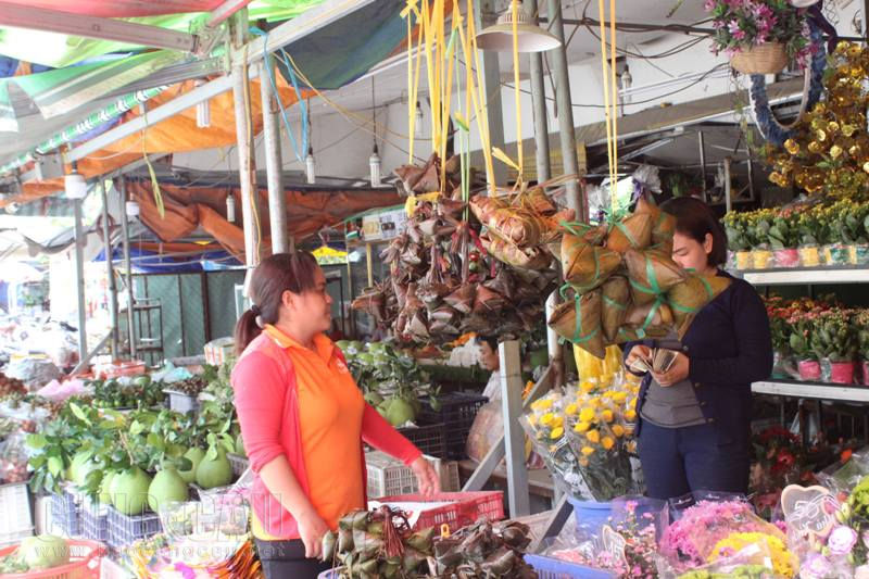 Bánh ú là mặt hàng không thể thiếu trong ngày tết Đoan Ngọ.