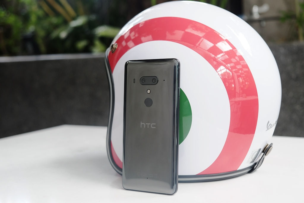 Flagship HTC U12  có cơ hội nào để thành công tại Việt Nam?