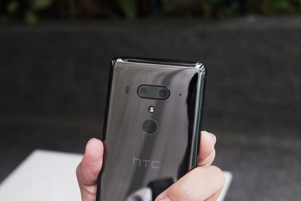 Flagship HTC U12  có cơ hội nào để thành công tại Việt Nam?