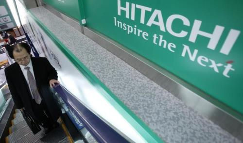 Tập đoàn Hitachi của Nhật Bản sẽ đầu tư lớn cho các công nghệ liên quan tới xe điện. Ảnh: Reuters  