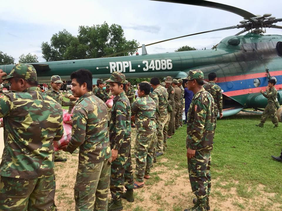 Công tác cứu trợ đang được triển khai gấp rút. Ảnh: ABC Laos News