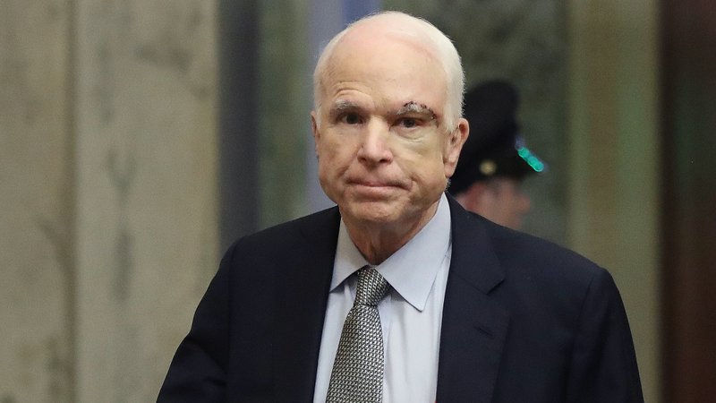   Ông McCain qua đời ở tuổi 81.