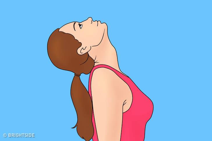 Bài tập này giúp bạn sửa dáng và cải thiện thị giác, căng cơ và giữa lưng được thẳng đứng, tăng cường lưu thông oxy trong máu.