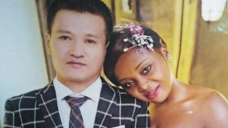 Sandra Made và Zou Qianshun đã gặp nhau ở Cameroon và kết hôn vào năm 2017.