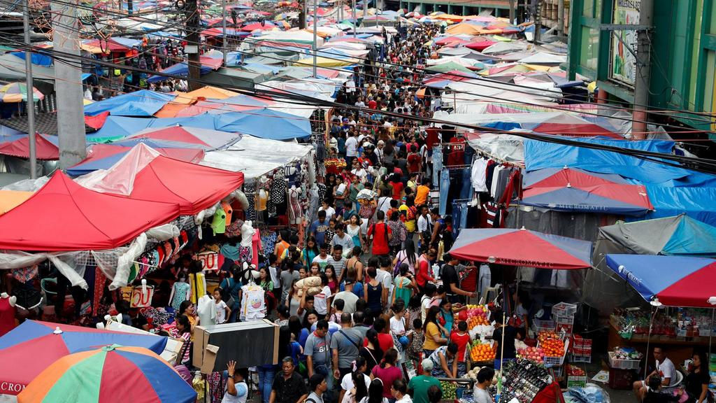 Philippines đang vật lộn để làm giảm áp lực lạm phát từ mức cao nhất trong chín năm.