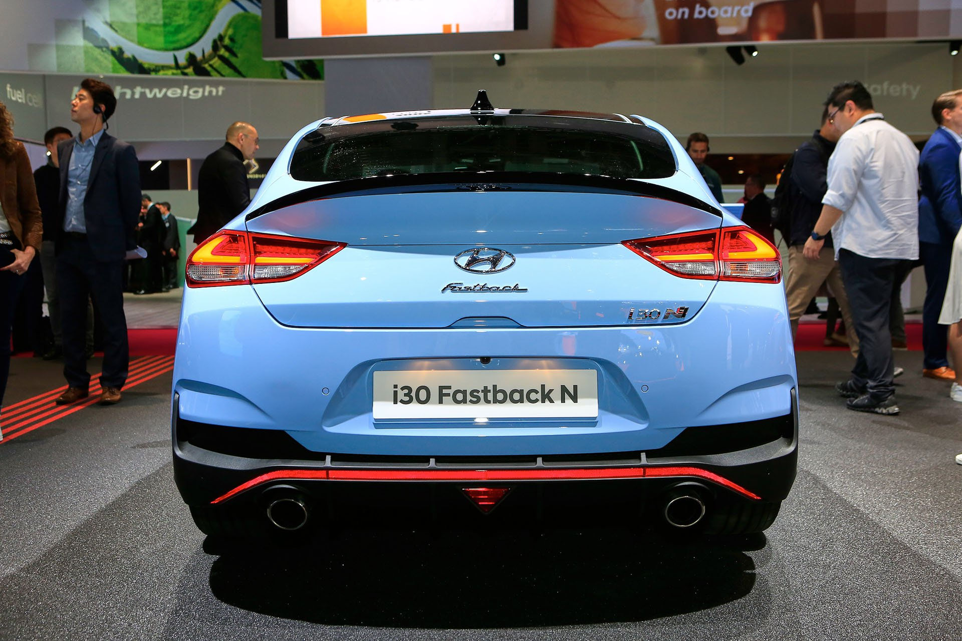 797cd57c-2019-hyundai-i30-n-fastback-paris-live-08