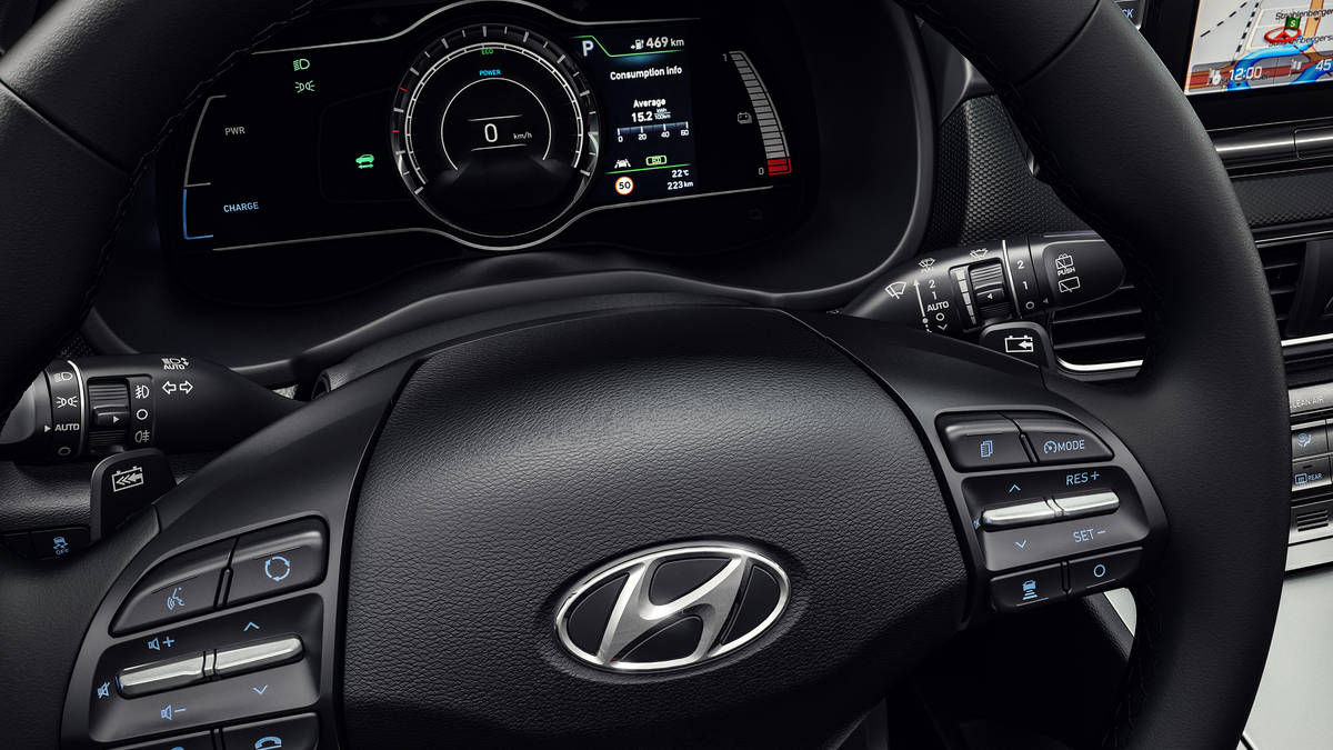 Hyundai sắp bán phiên bản Kona chạy điện có tầm hoạt động 415km sau một lần sạc
