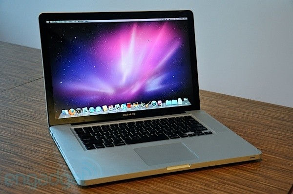 Sau iPhone và iPad, Apple sắp làm bộ vi xử lý riêng cho Macbook?