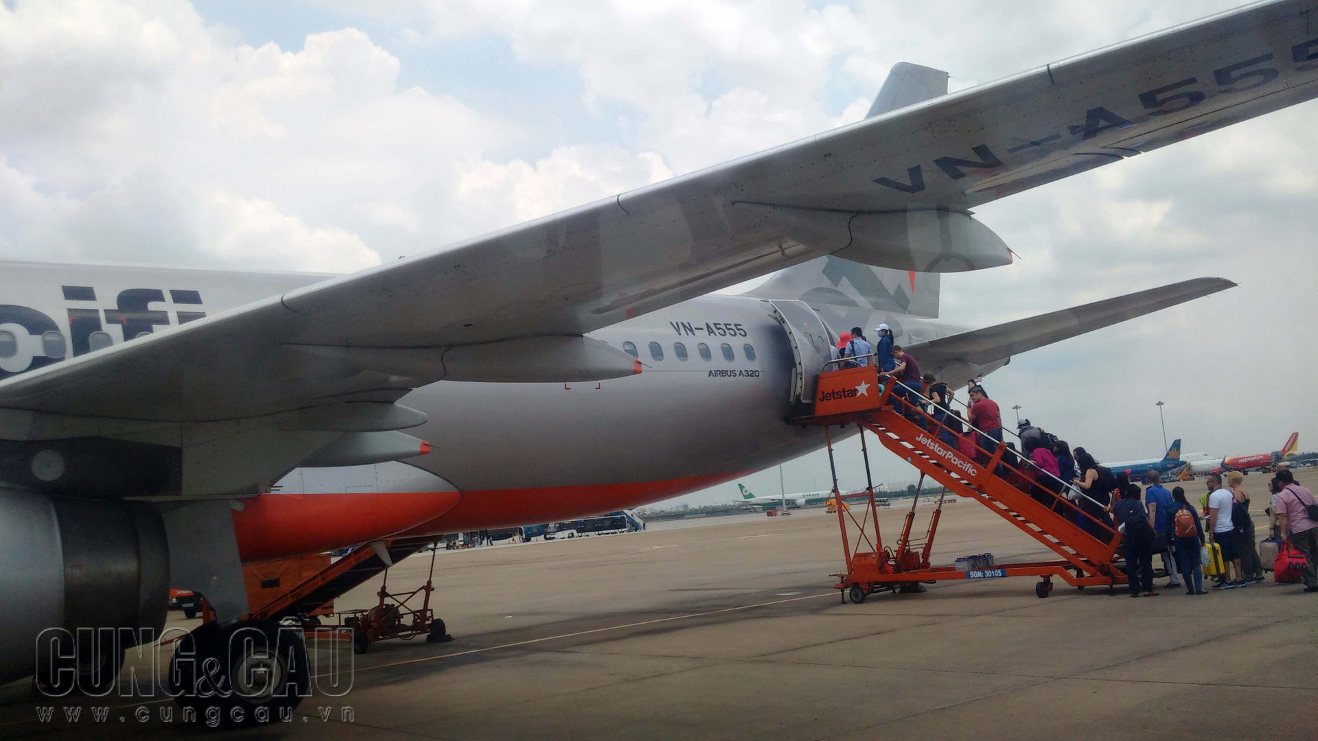 Vé Tết thì hãng nào cũng đưa mức giá kịch khung, nên hành khách ưu tiên chọn Vietnam Airlines nhằm trách hoãn chuyến.