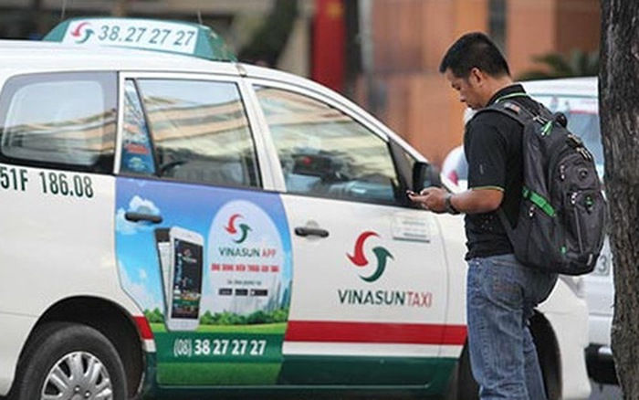 9 tháng đầu năm 2018, VNS thu được 31 tỷ đồng từ tiền quảng cáo trên taxi, cao hơn 18% so với cùng kỳ 2017. 